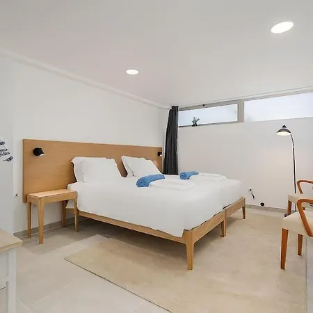 Dalia Modern Five Minutes To Luz