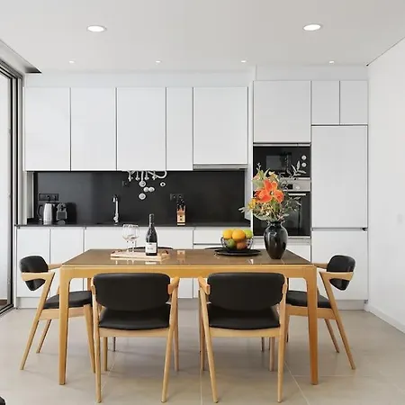 Dalia Modern Five Minutes To Luz