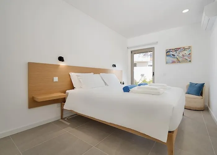 아파트 Dalia Modern Five Minutes To Senhora da Luz