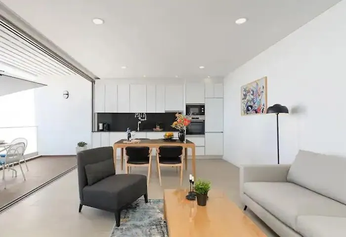 Dalia Modern Five Minutes To Apartament *