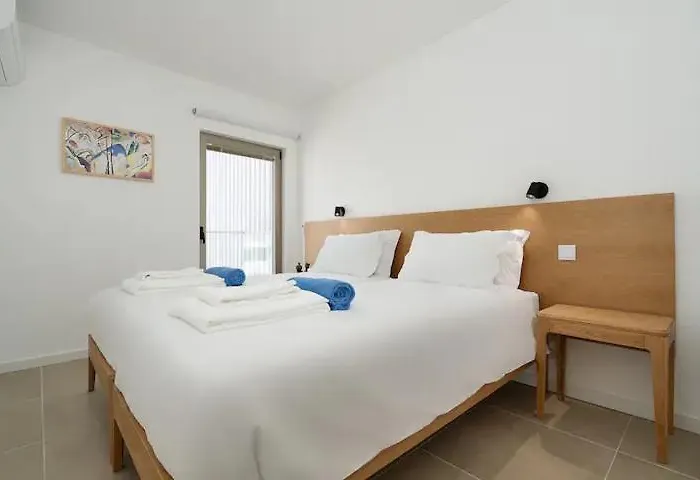 Dalia Modern Five Minutes To Apartament Praia Da Luz