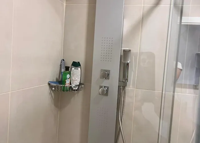 Dalia Modern Five Minutes To *